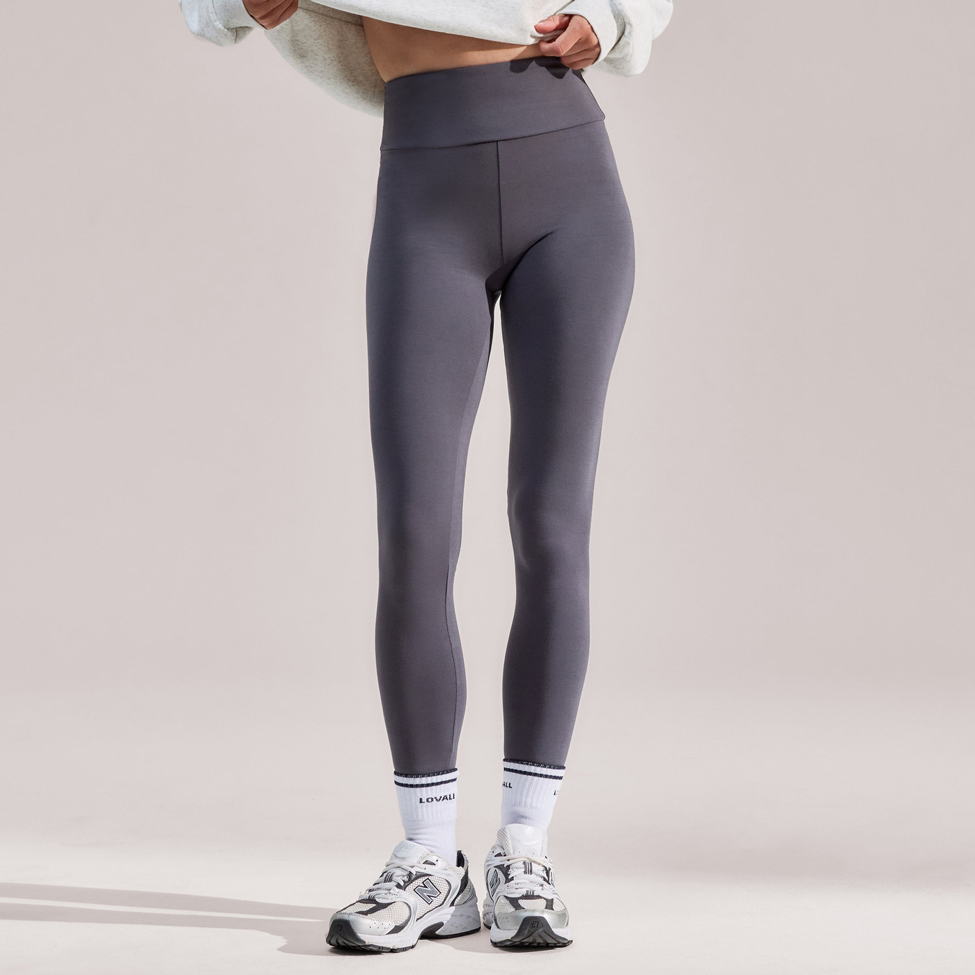 Alltägliche High-Waisted Leggings - Odyssee-Grau
