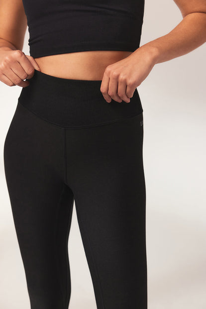 Ultimate Soft-Touch High Waisted Leggings Curvy - Black