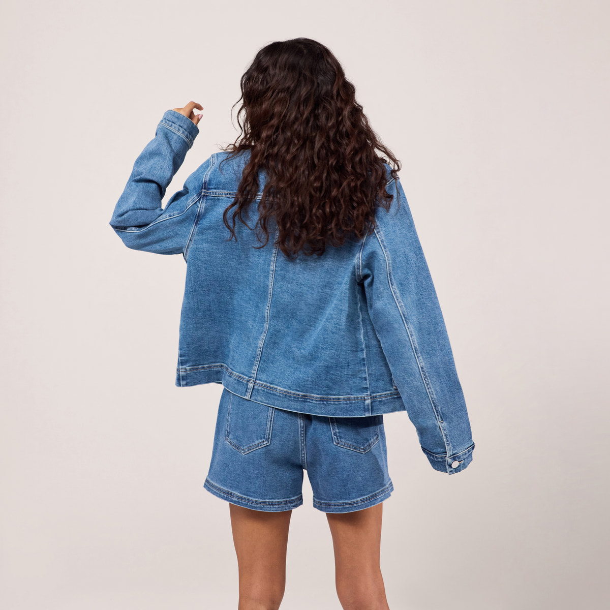 Stretch-Jeansjacke – Mittelblau
