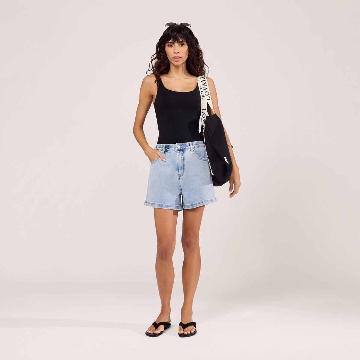 Stretch-Jeansshorts – Helle Waschung
