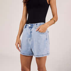 Stretch-Jeansshorts – Helle Waschung
