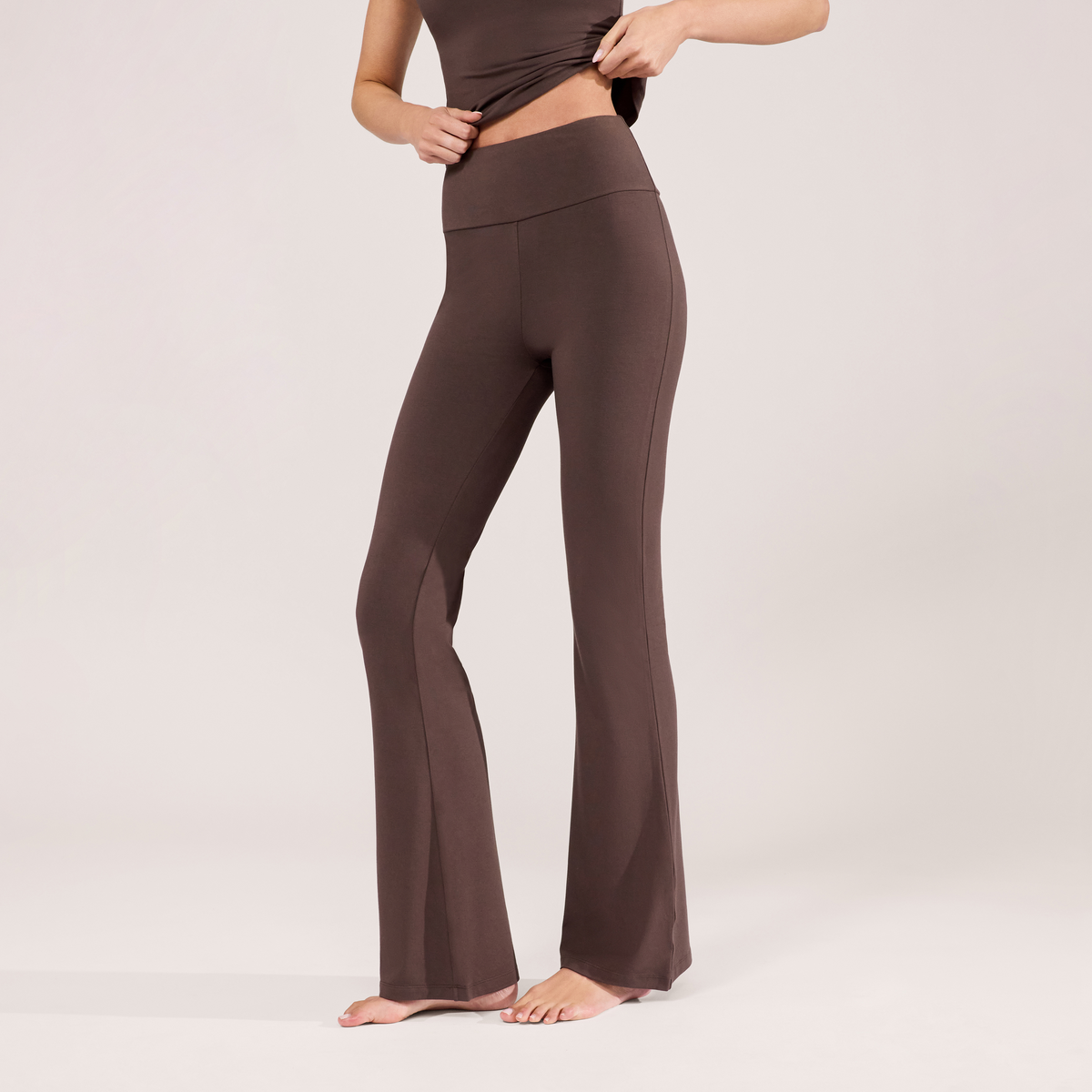 Leichte Flare Leggings – Espressobraun
