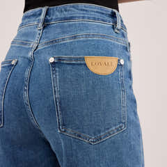Stretch-Jeans mit weitem Bein – Mittelblau