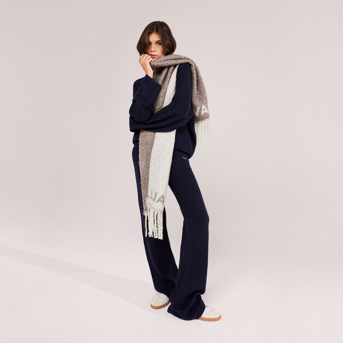 Gebürstete Strickhose mit weitem Bein – Navy