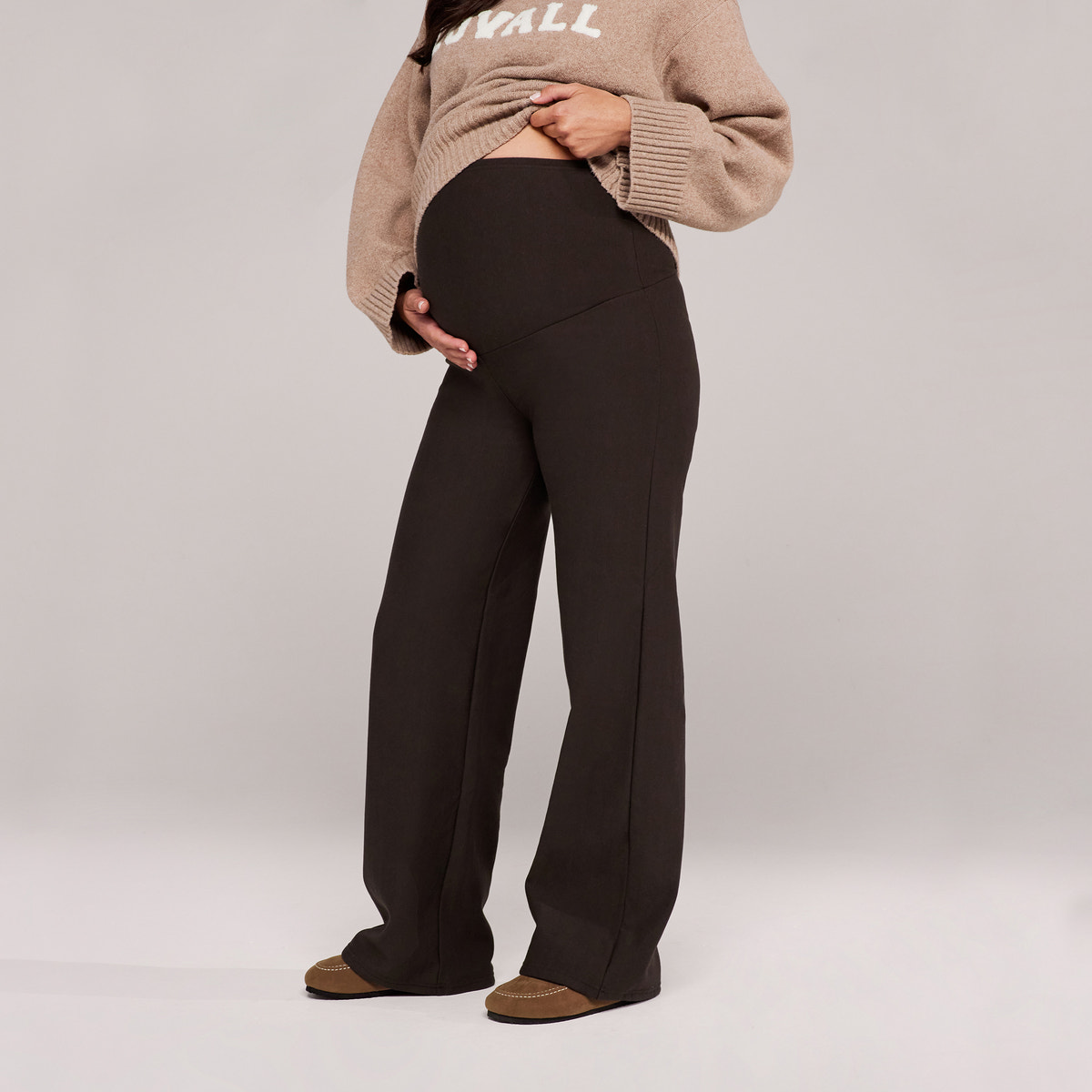 Umstands-Winterleggings mit ausgestelltem Bein – Schwarz