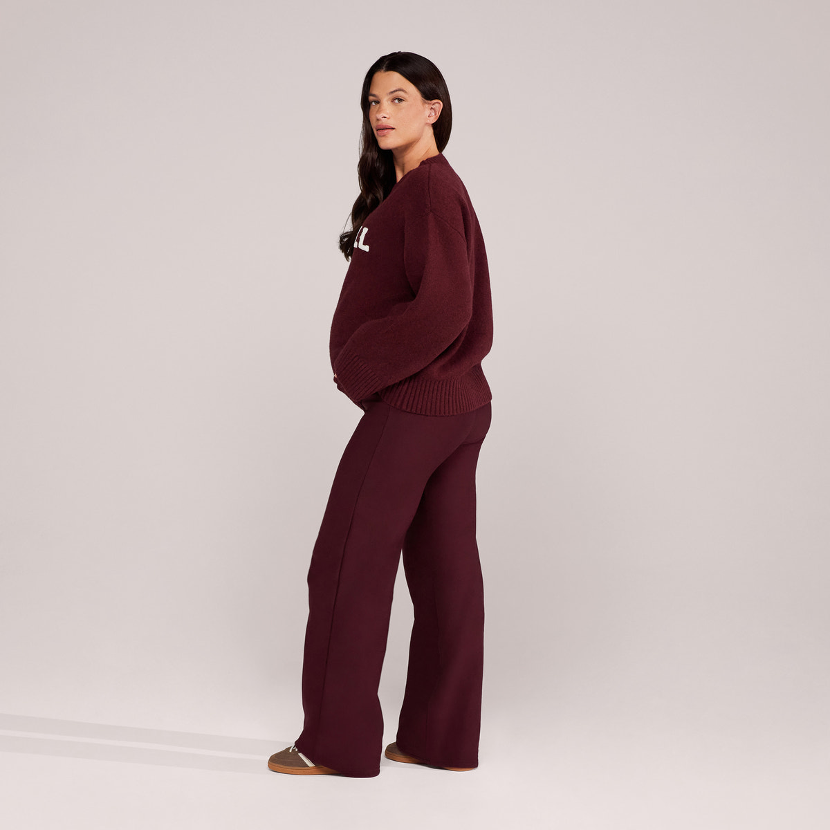 Umstands-Winterleggings mit ausgestelltem Bein – Schwarz