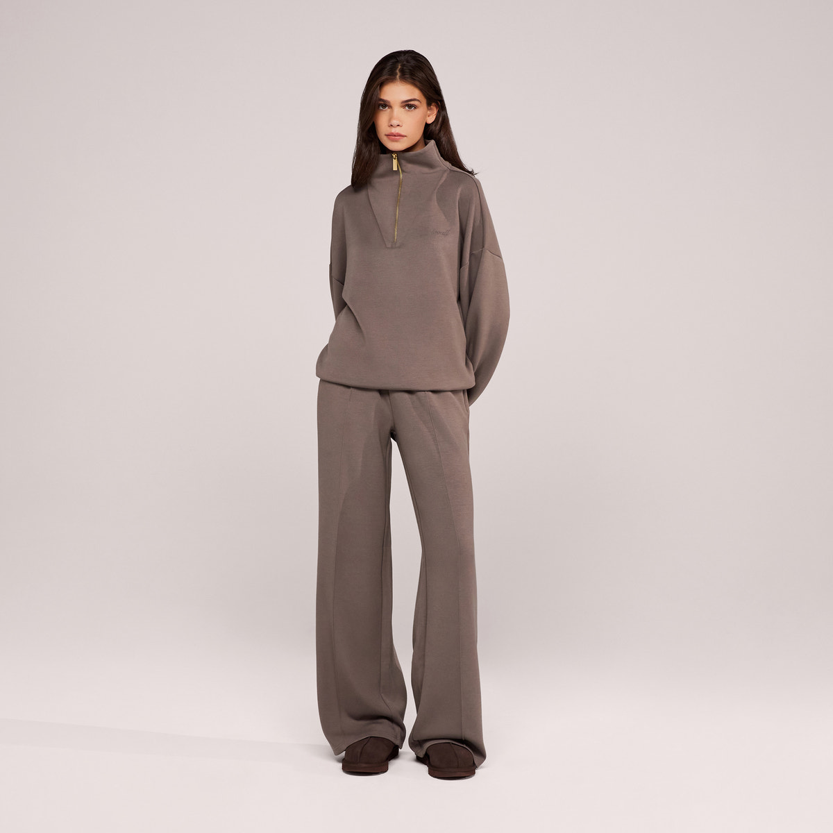 Ultimate Soft 1/4-Zip-Sweatshirt – Mocha