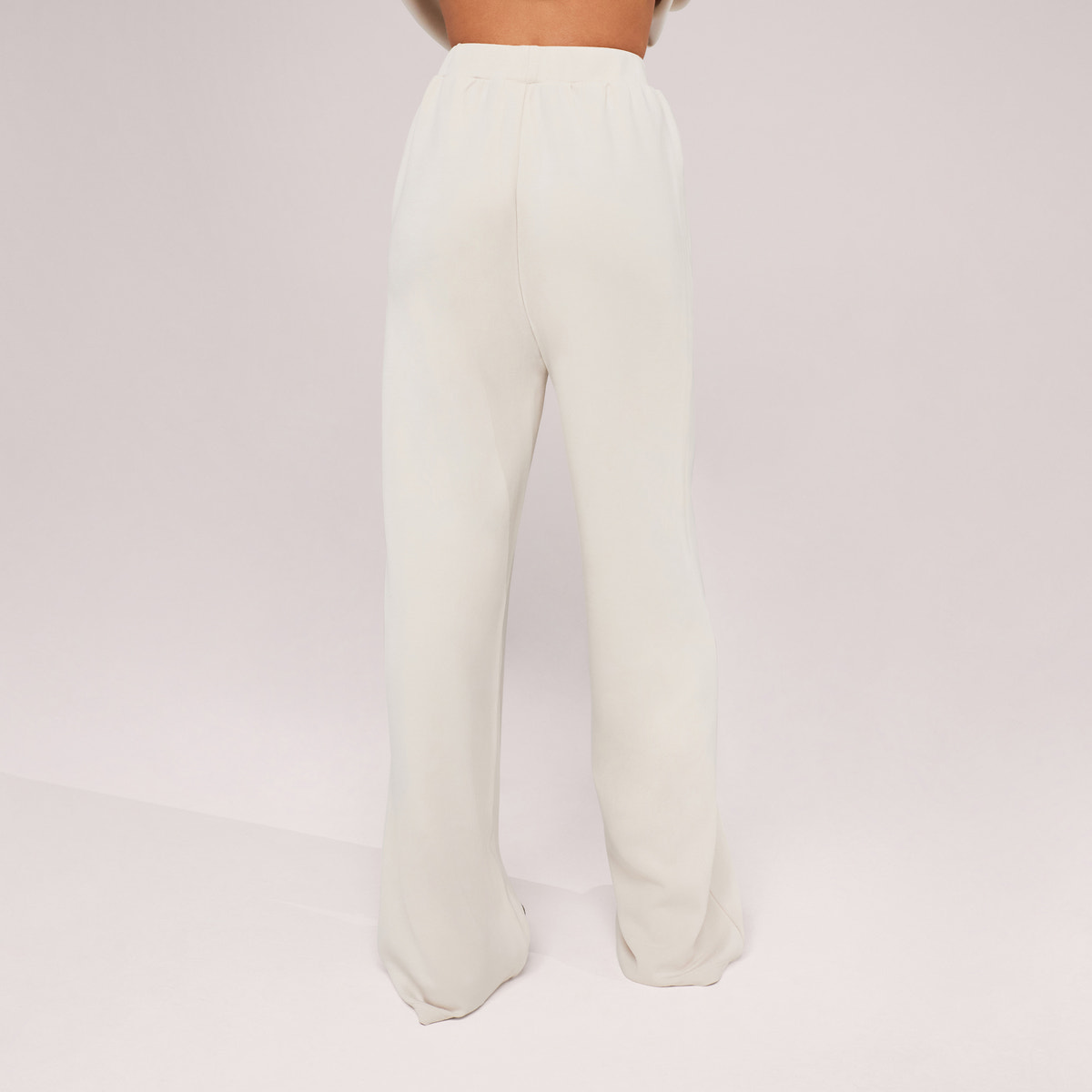 Bio-Jogginghose mit weitem Bein – Black Coffee