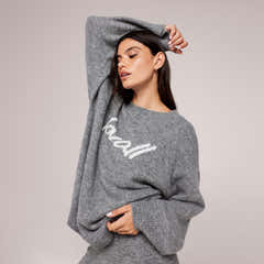 Gebürsteter Strick Oversized Jumper mit Schriftzug - Grau