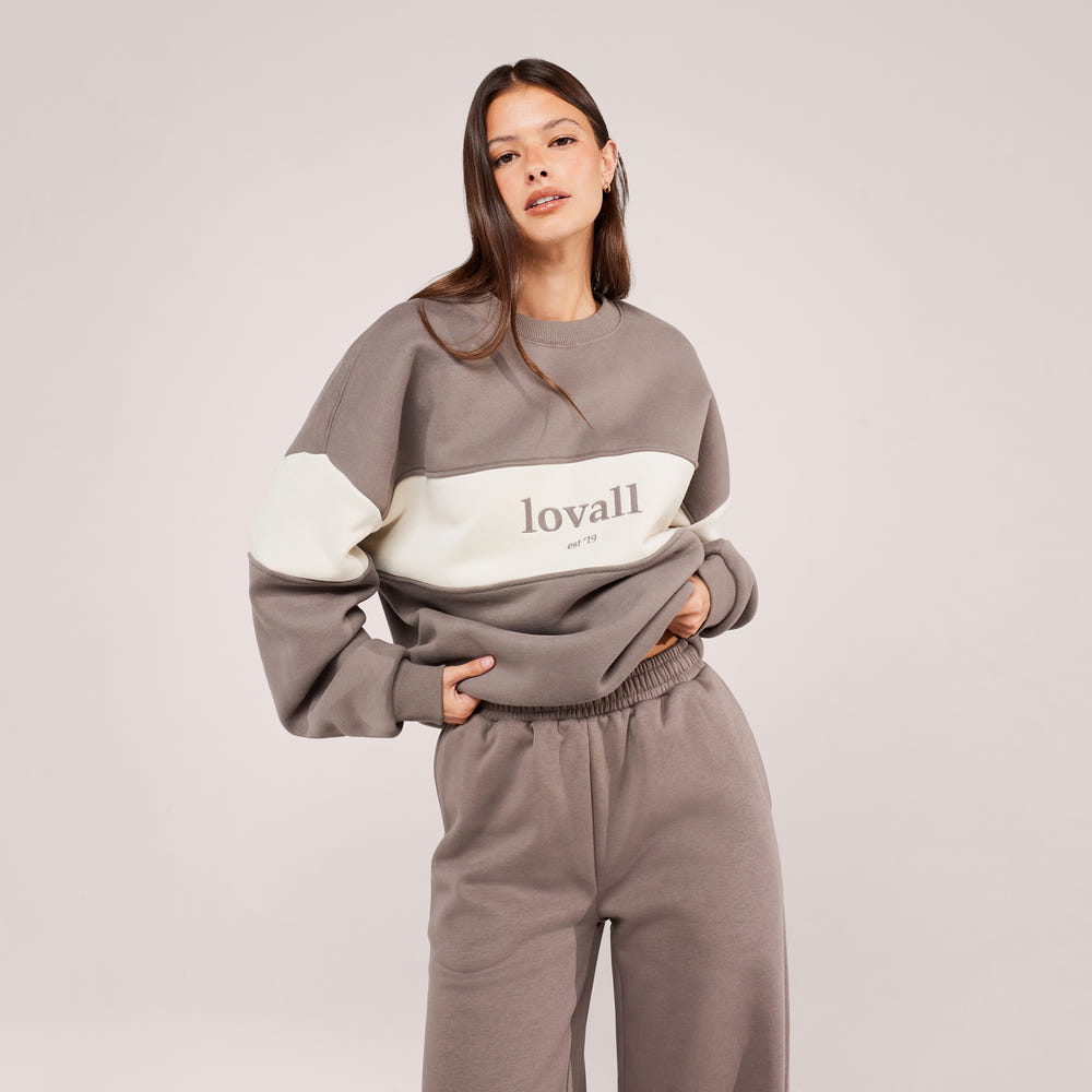 Schweres Oversized Campus-Sweatshirt – Mokka