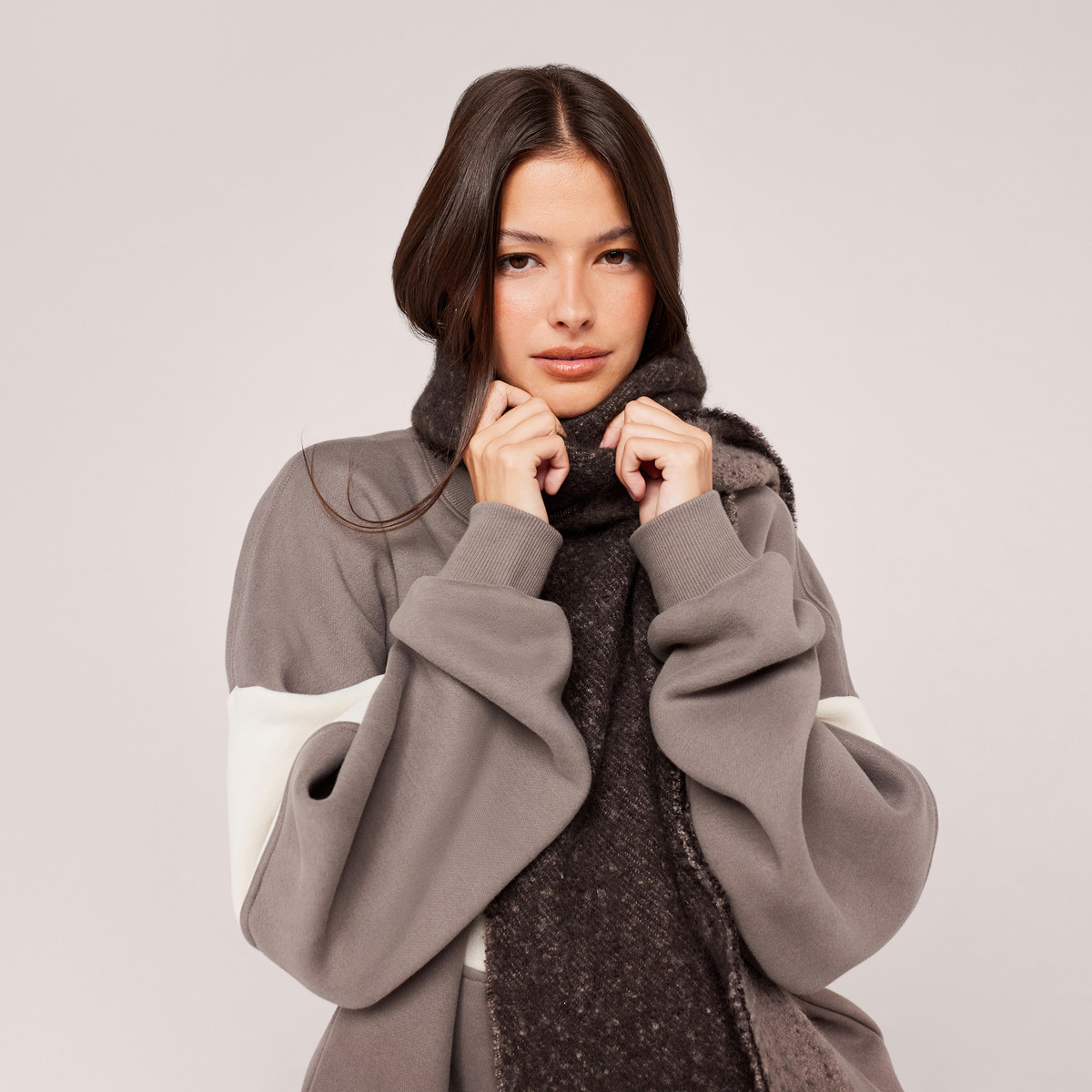 Schweres Oversized Campus-Sweatshirt – Mokka