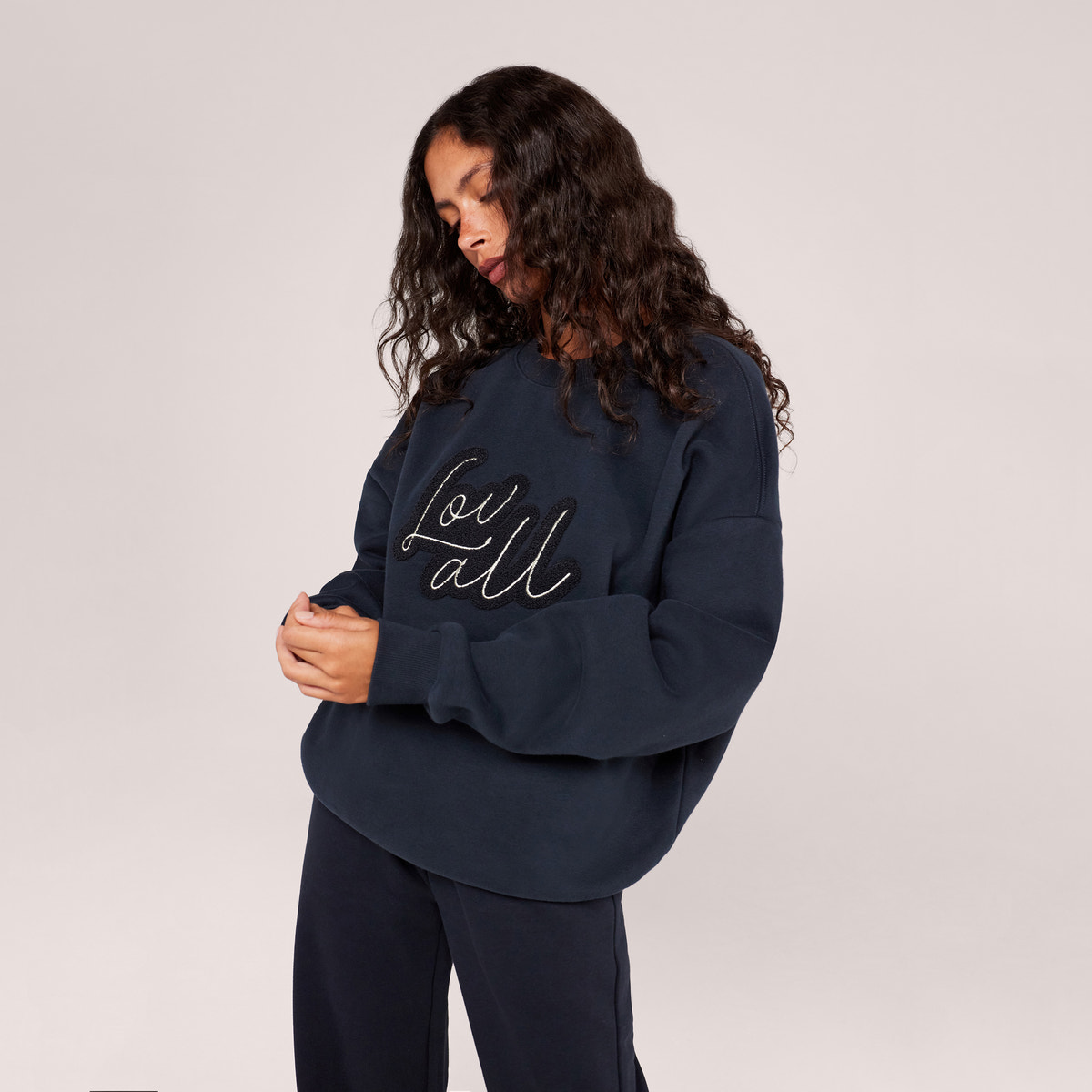 Schweres Oversized Campus-Sweatshirt – Mokka
