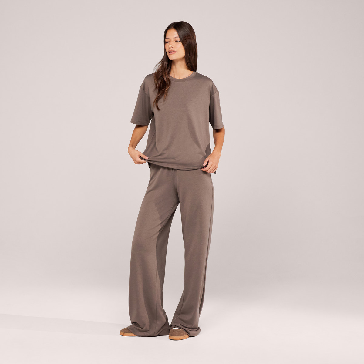 Loungewear-Set mit weitem Bein und weichem Griff – Schwarzer Kaffee