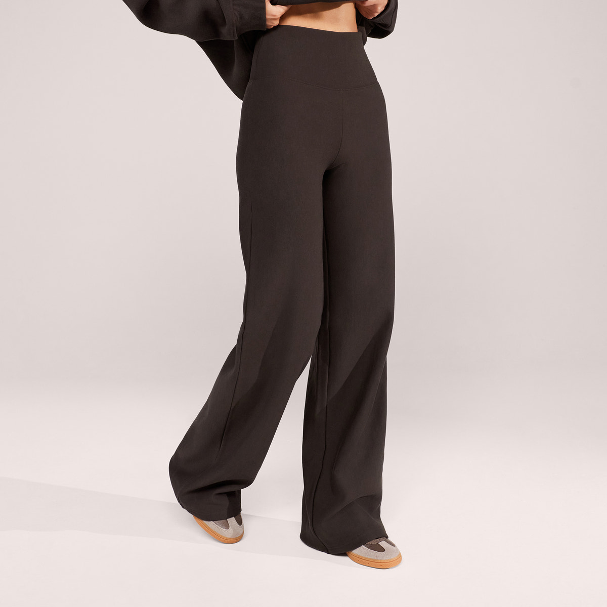 Winterhose mit weitem Bein – Black Coffee
