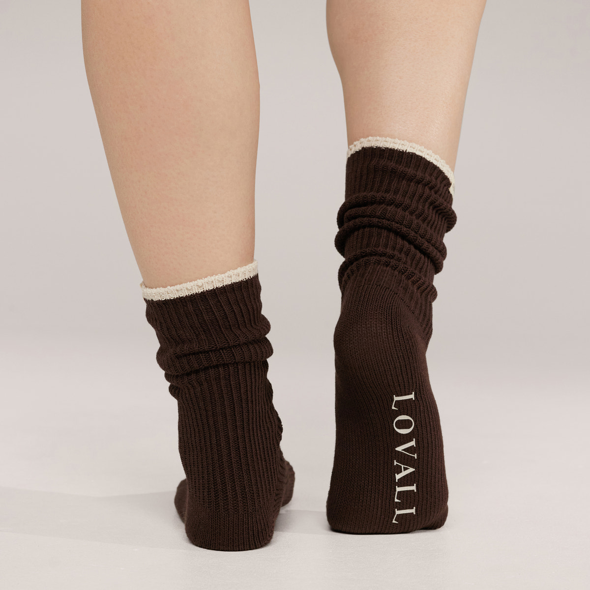 Gestrickte Rippensocken 2er-Pack – Schwarz/Kaffee/Beige