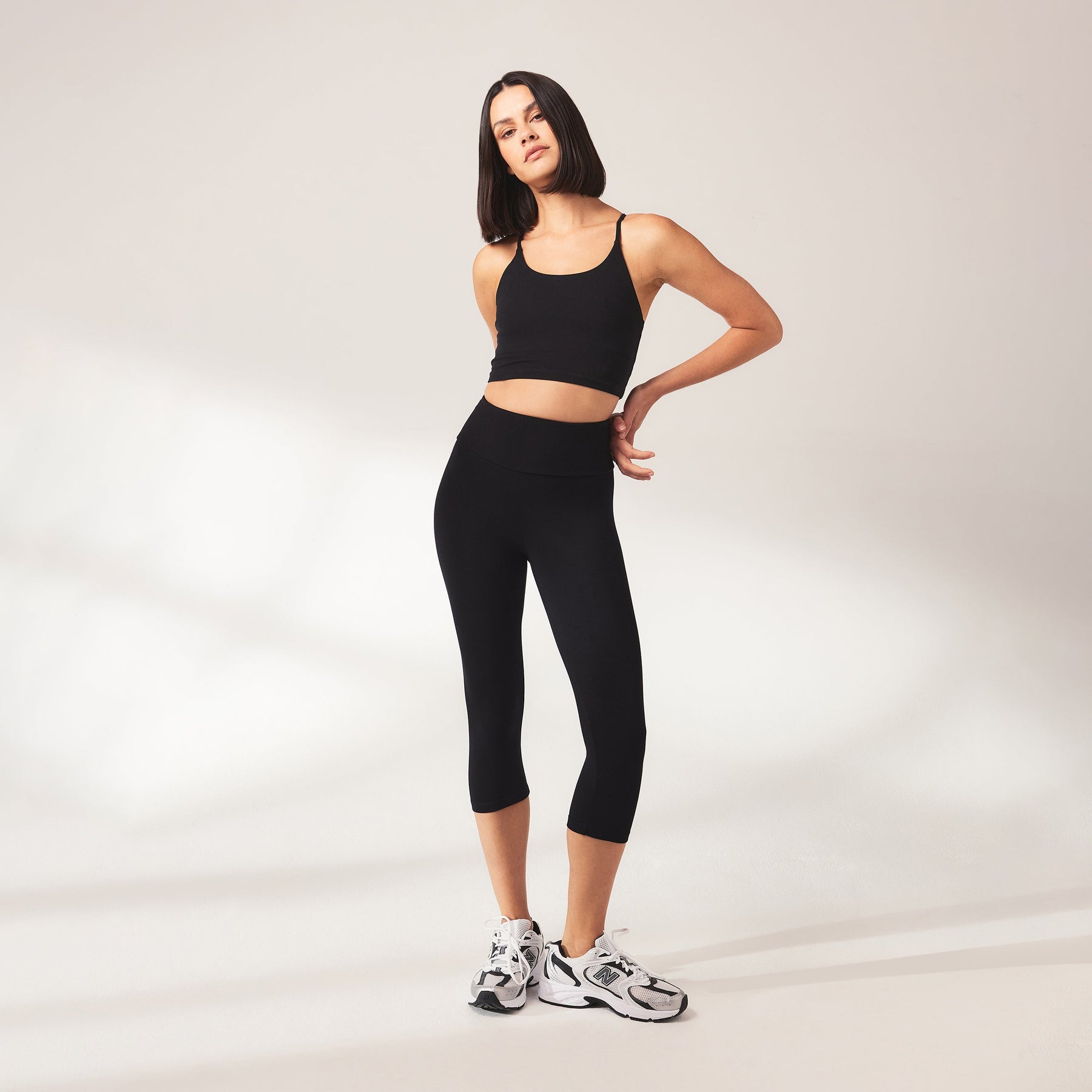Cropped Leggings Lightweight Curvy - Black