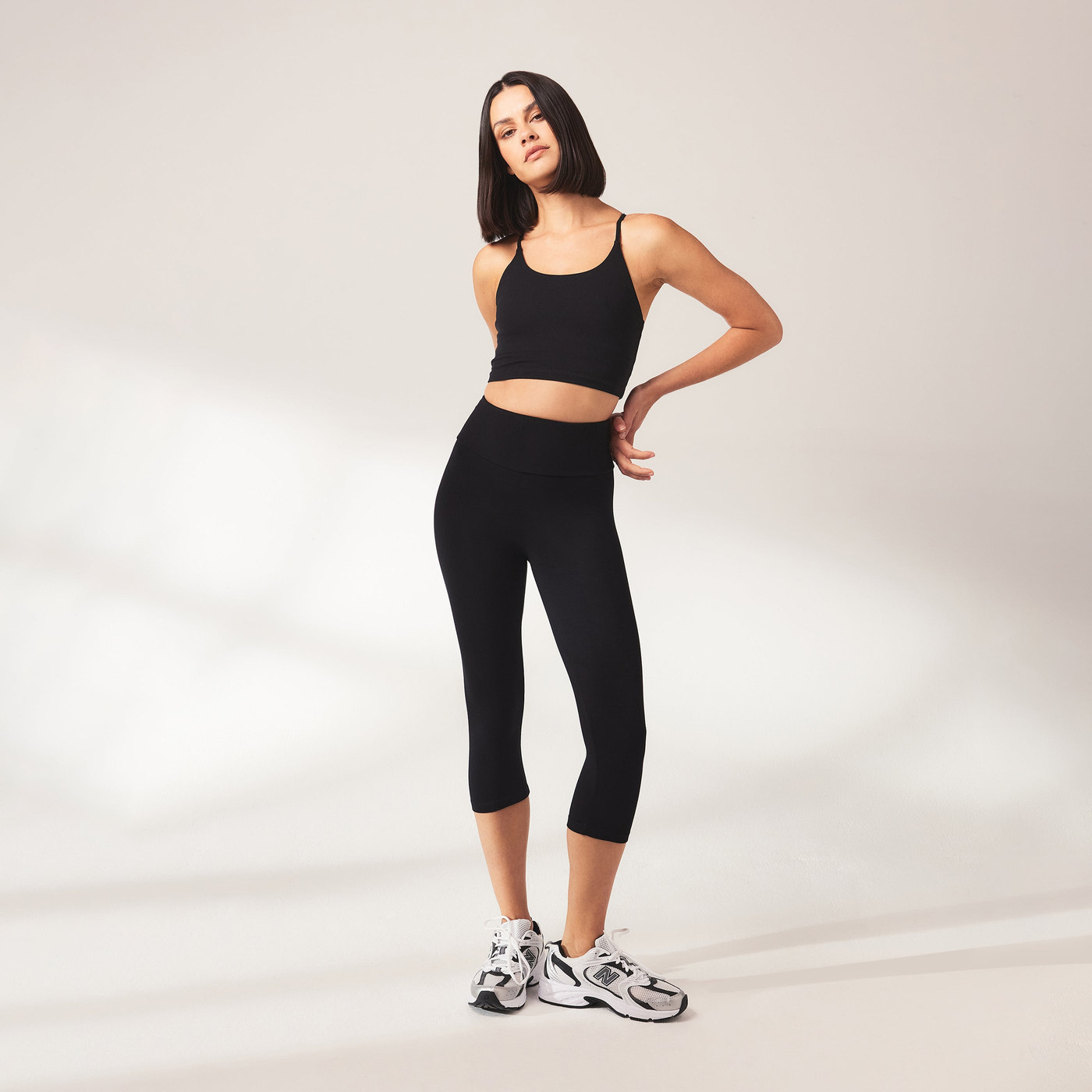 Cropped Leggings Lightweight Curvy - Black