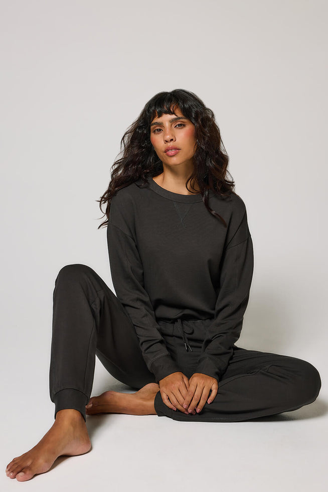 Luxus Lounge Sweatshirt Curvy - Black Coffee