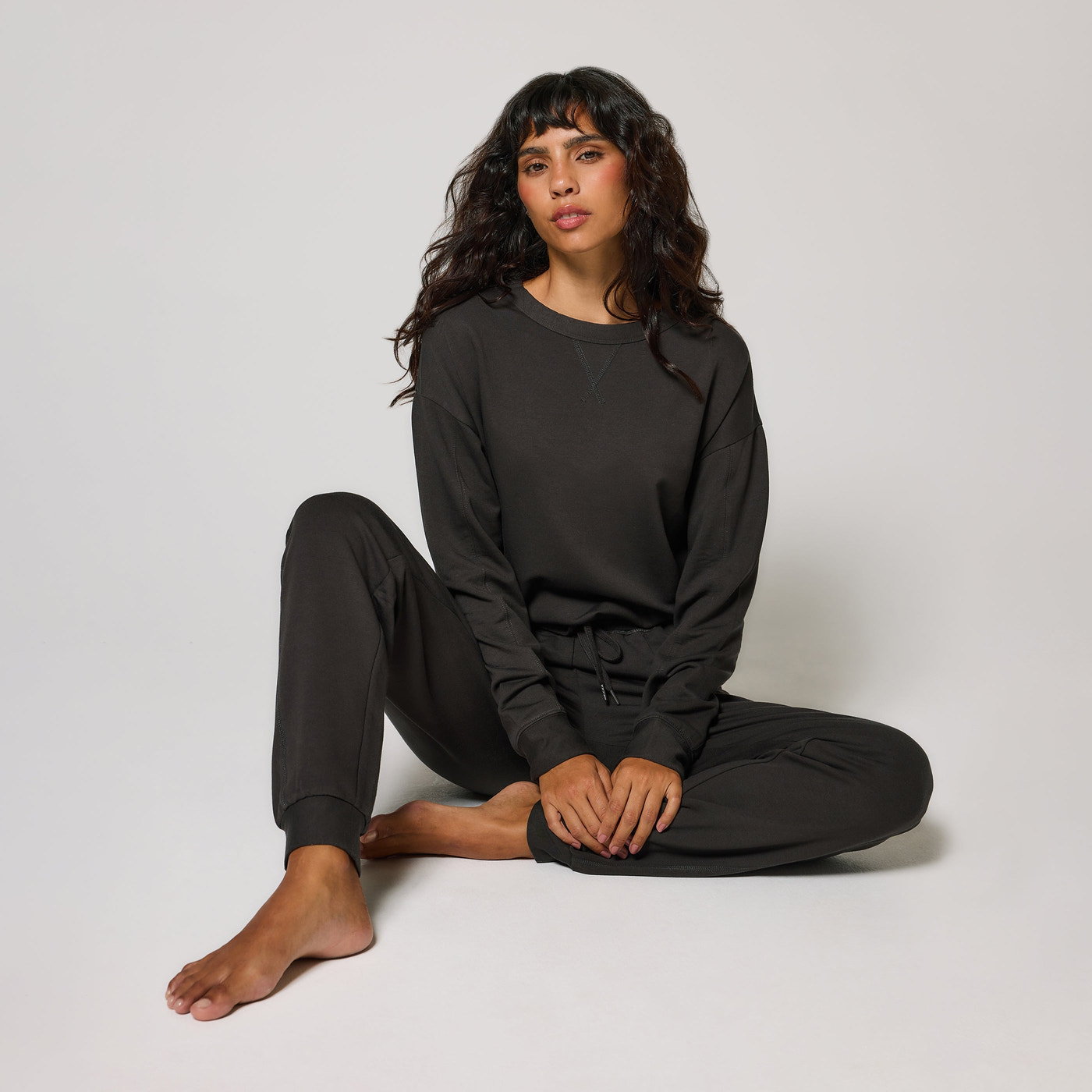 Luxus Lounge Sweatshirt Curvy - Black Coffee