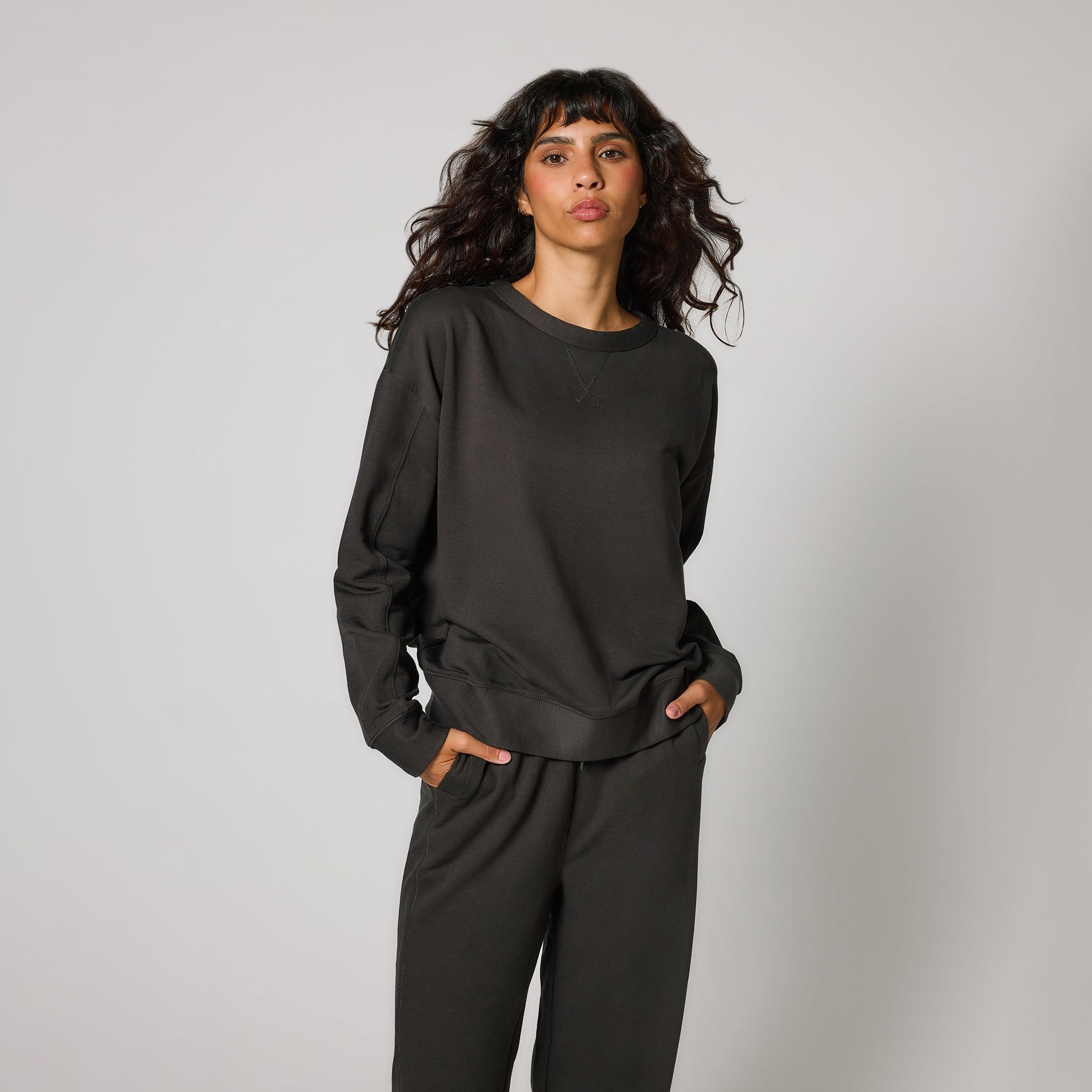 Luxus Lounge Sweatshirt Curvy - Black Coffee