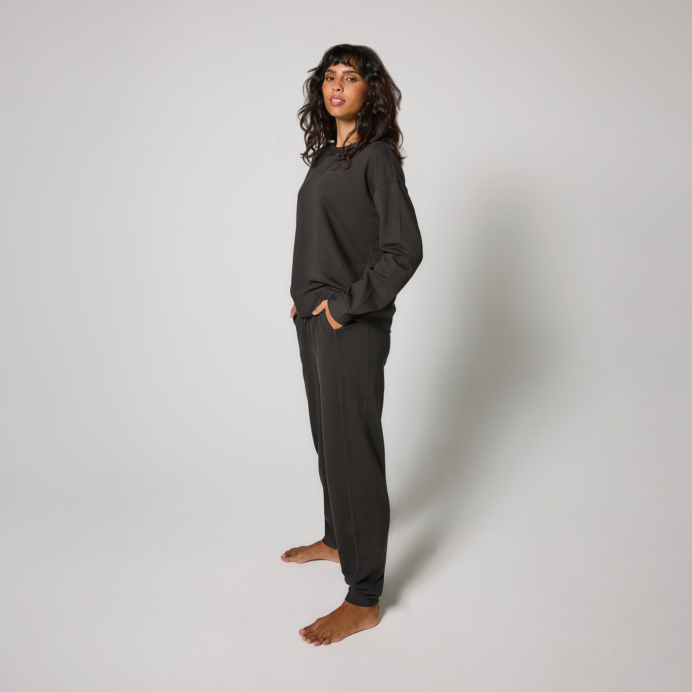 Luxus Lounge Jogginghose Curvy - Black Coffee