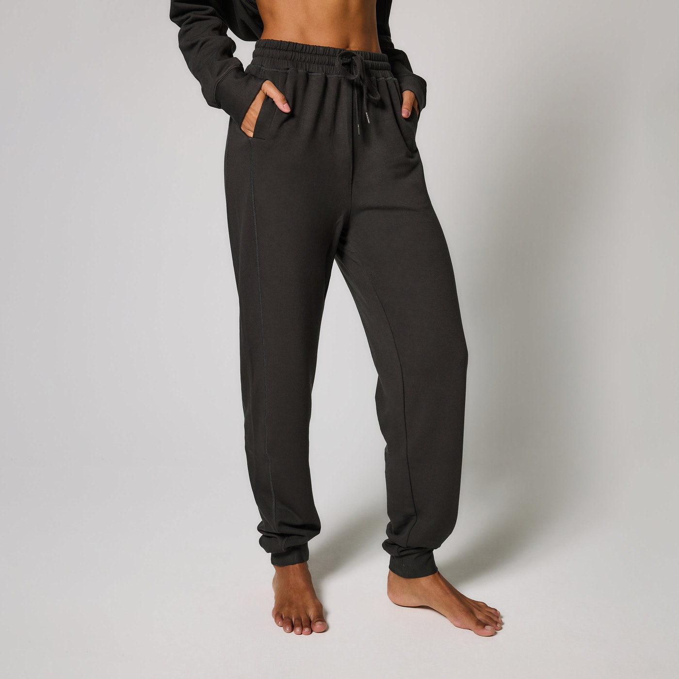 Luxus Lounge Jogginghose Curvy - Black Coffee
