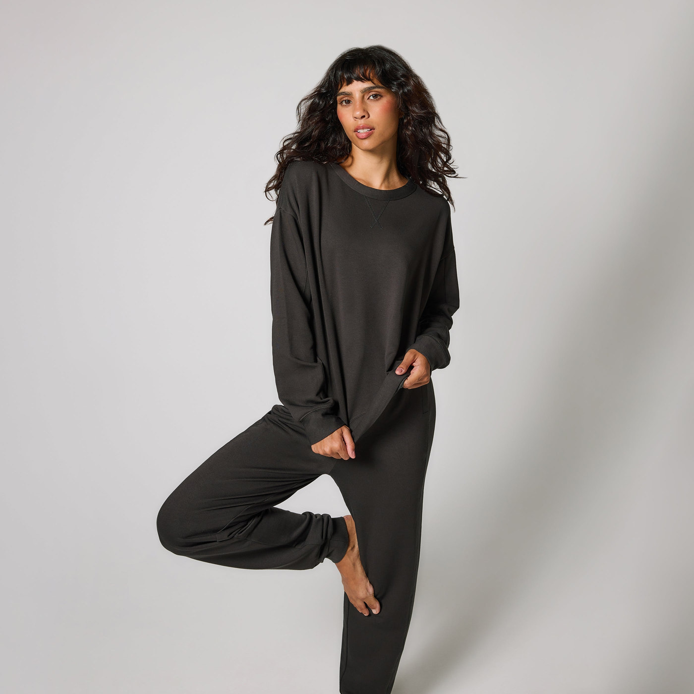 Luxus Lounge Jogginghose Curvy - Black Coffee