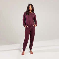 Luxe Lounge Sweatshirt – Dark Cherry