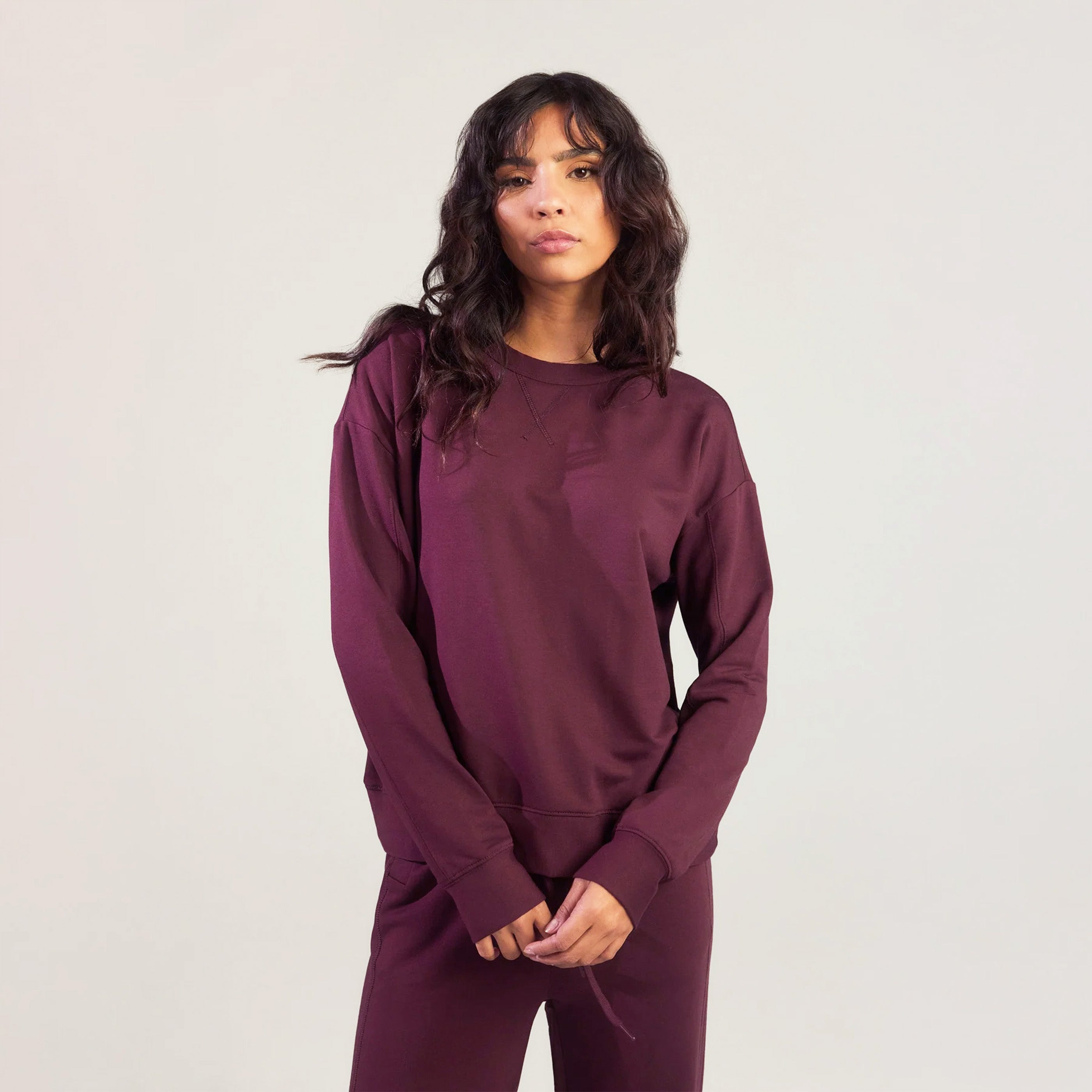 Luxe Lounge Sweatshirt – Dark Cherry