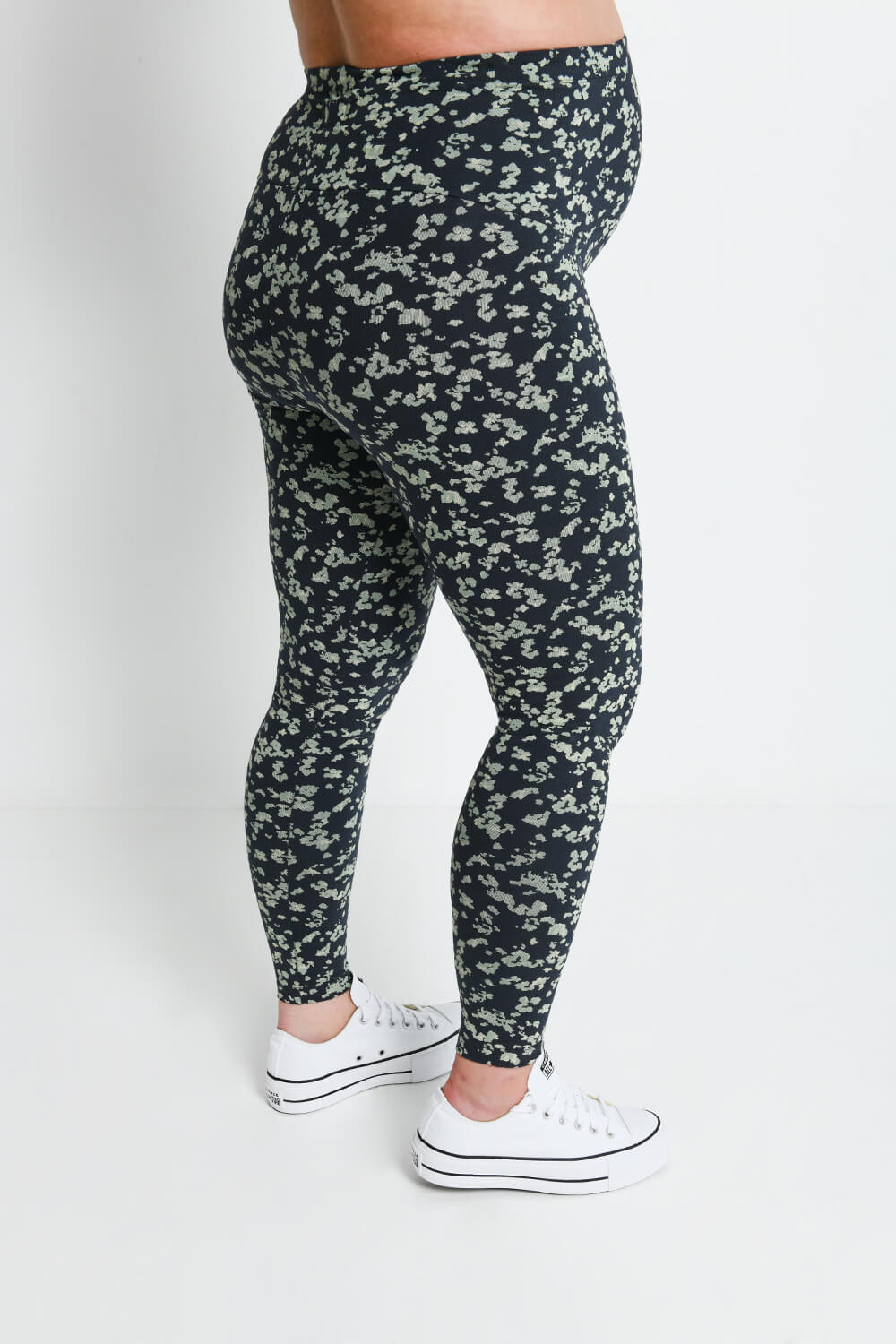 Alltägliche Umstandsleggings - Navy-/Grüne Blumenmuster