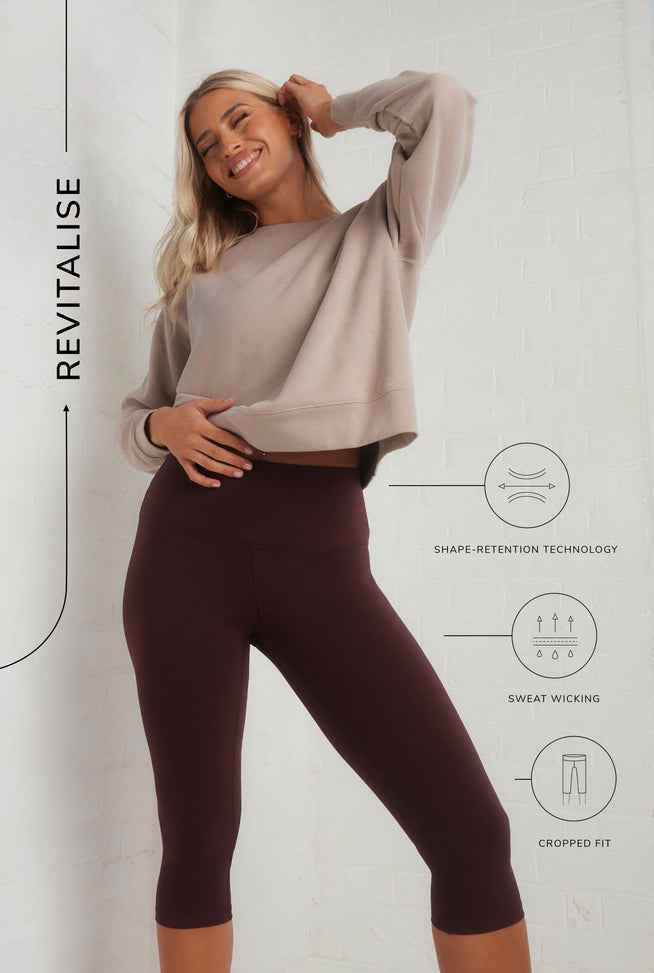 Revitalise Cropped High Waisted Leggings Curvy - Winter Berry