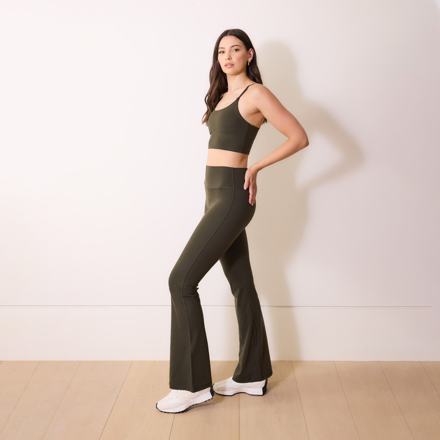 24/7 Revitalise Schlaghose Leggings Curvy - Deep Olive