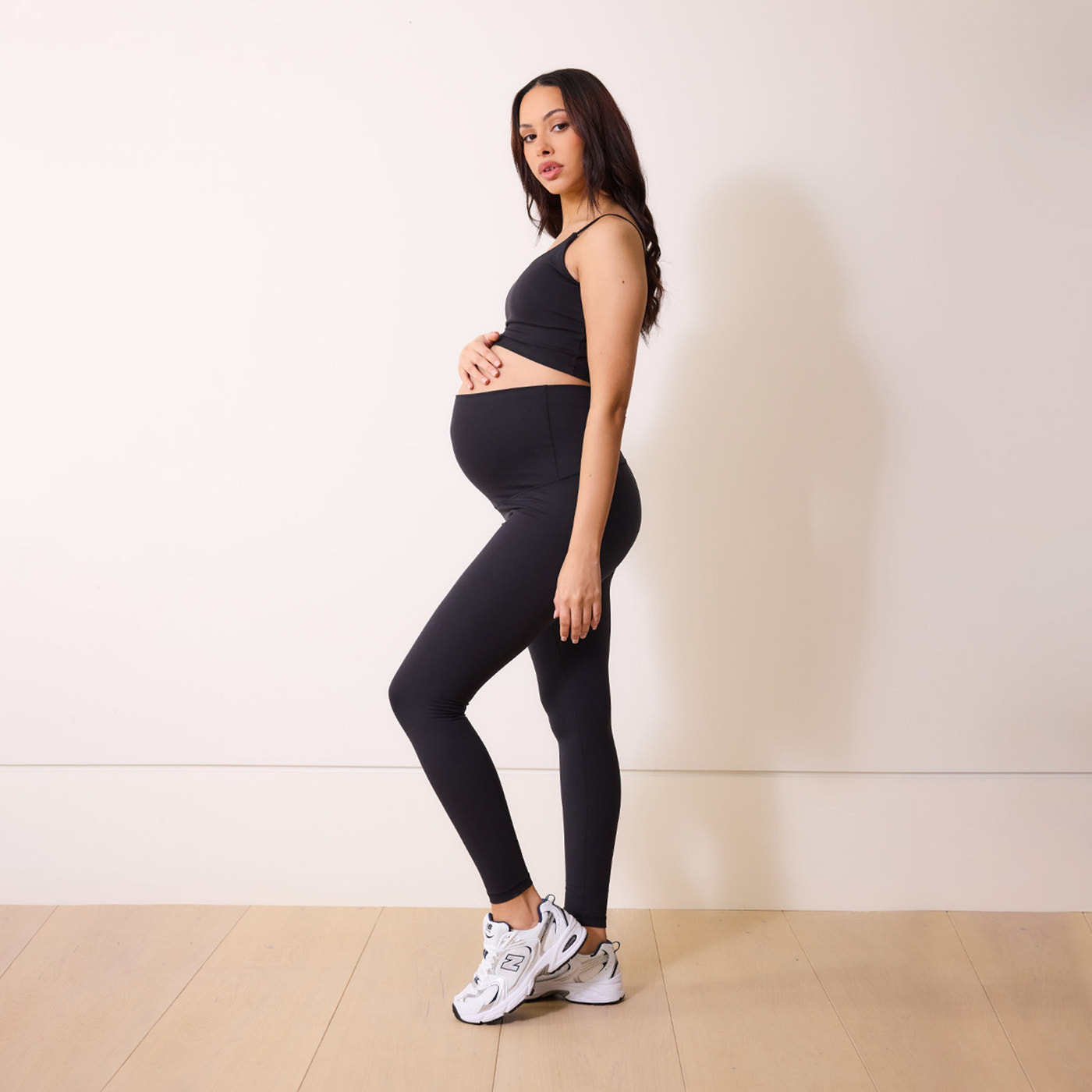 24/7 Revitalise Schlaghose Umstandsleggings - Schwarz