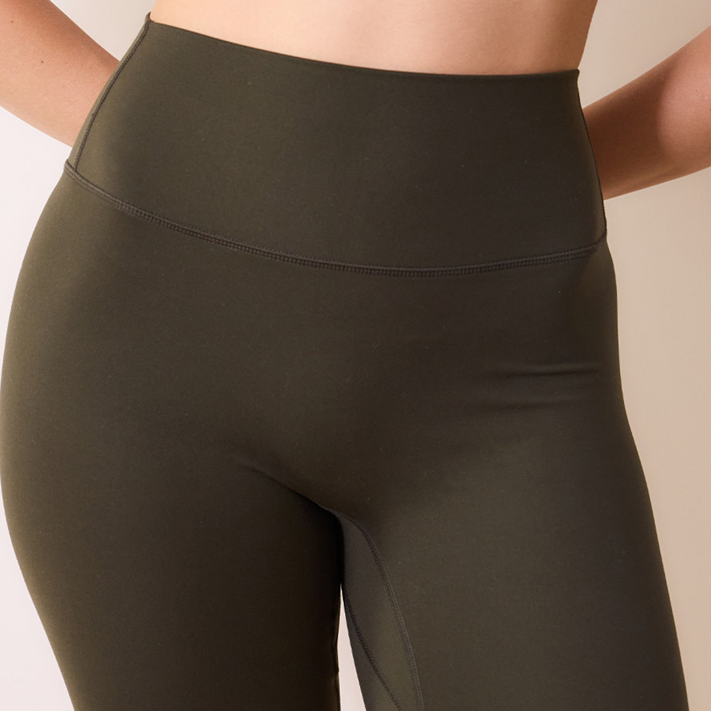 24/7 Revitalise Radlershorts - Deep Olive
