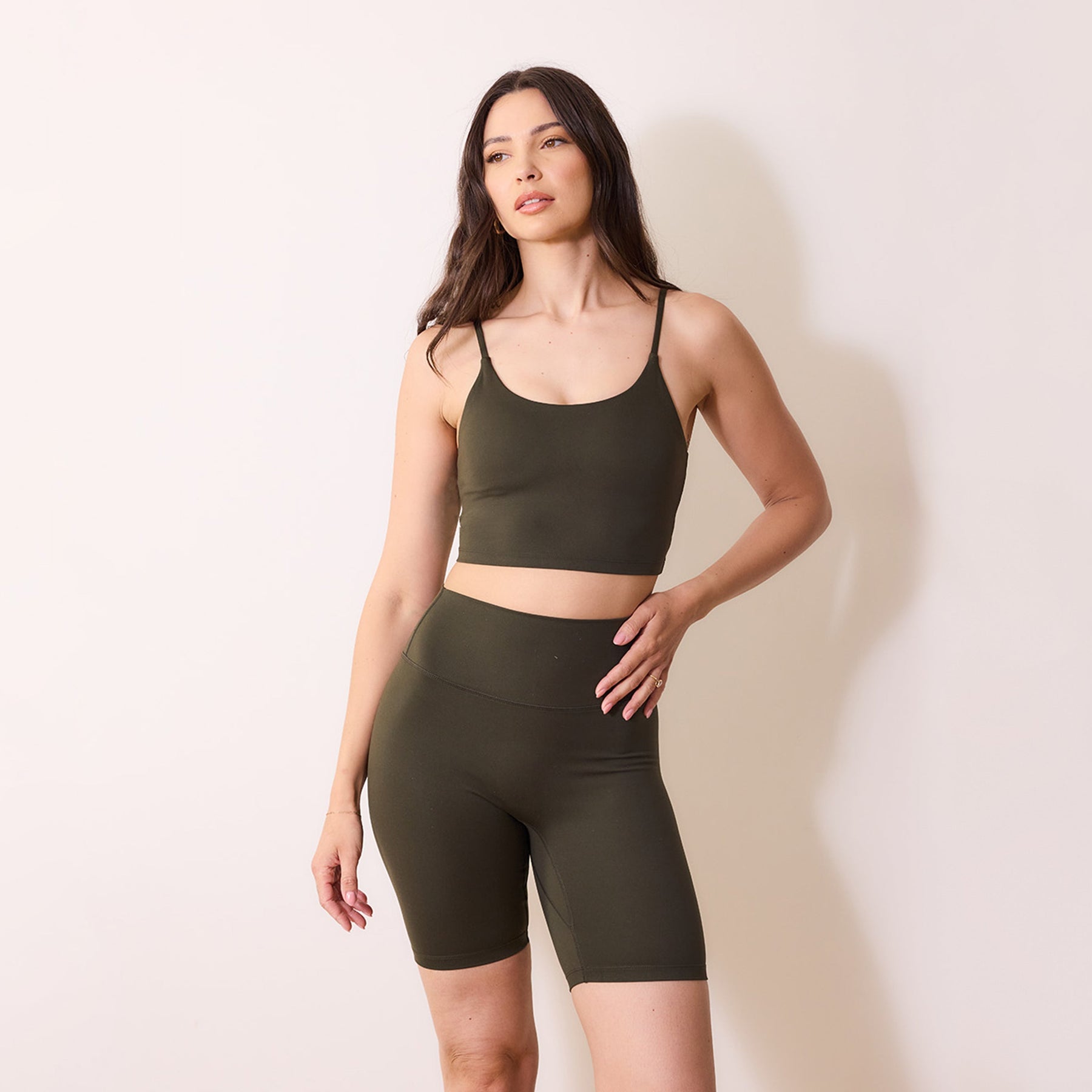 24/7 Revitalise Radlershorts - Deep Olive
