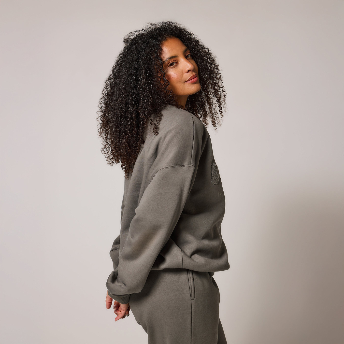 ALL SZN Übergröße Bio-Sweatshirt Curvy Style 2 - Slate Green