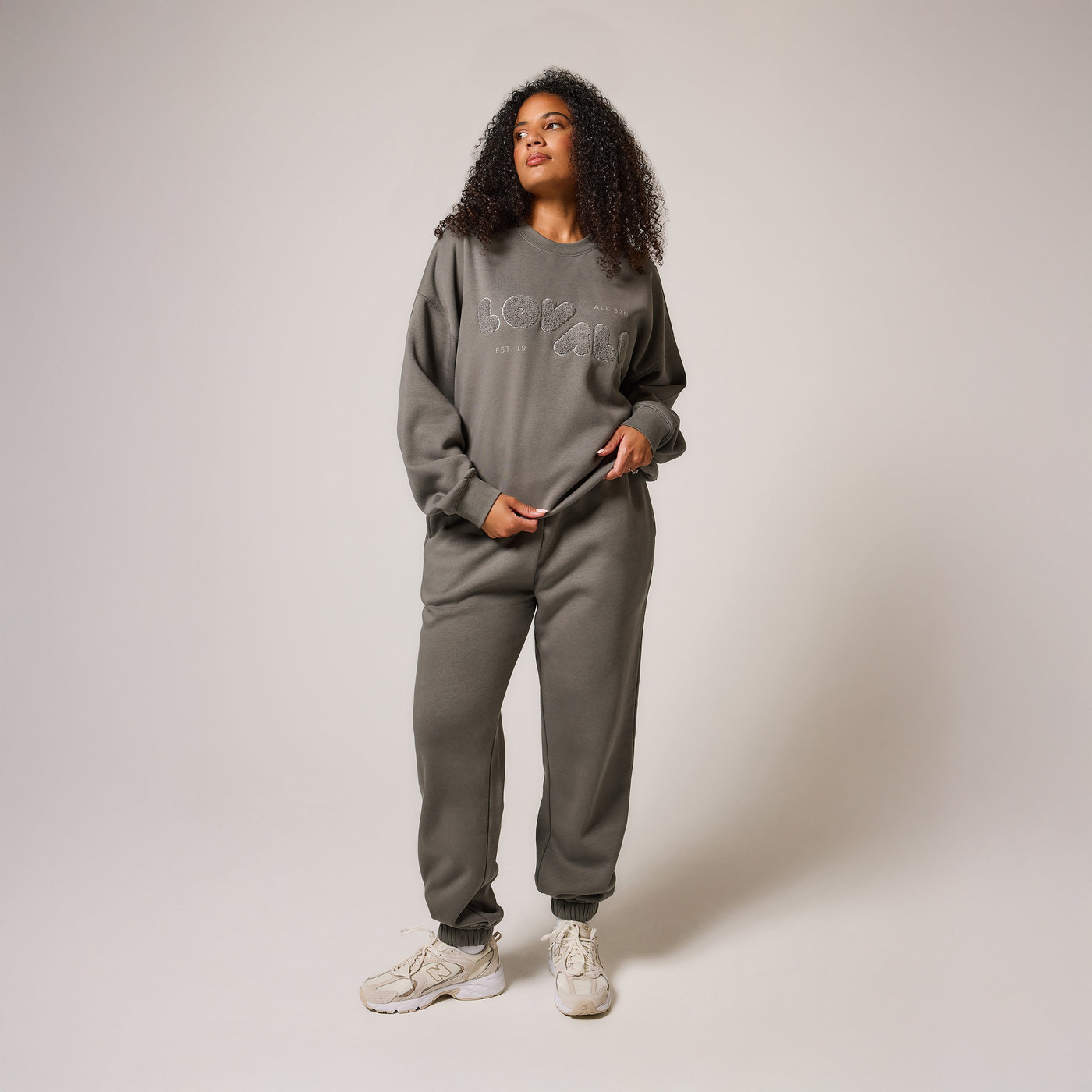 ALL SZN Übergröße Bio-Sweatshirt Curvy Style 2 - Slate Green
