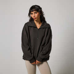 Bio Oversized Sweatshirt mit 1/4-Reißverschluss – Black Coffee