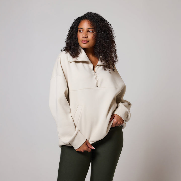 Bio Oversized Sweatshirt mit 1/4-Reißverschluss – Ecru