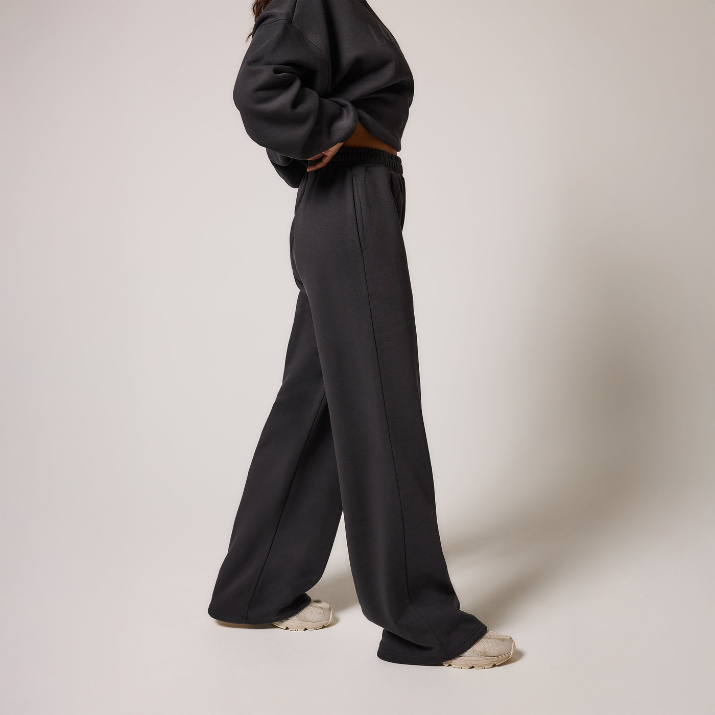 ALL SZN Bio-Jogger mit weitem Bein - Shadow