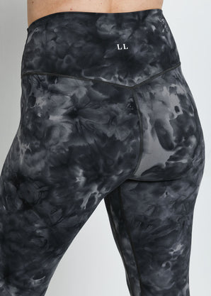 Revitalise 7/8 High-Waisted Leggings - Schwarz Tie Dye