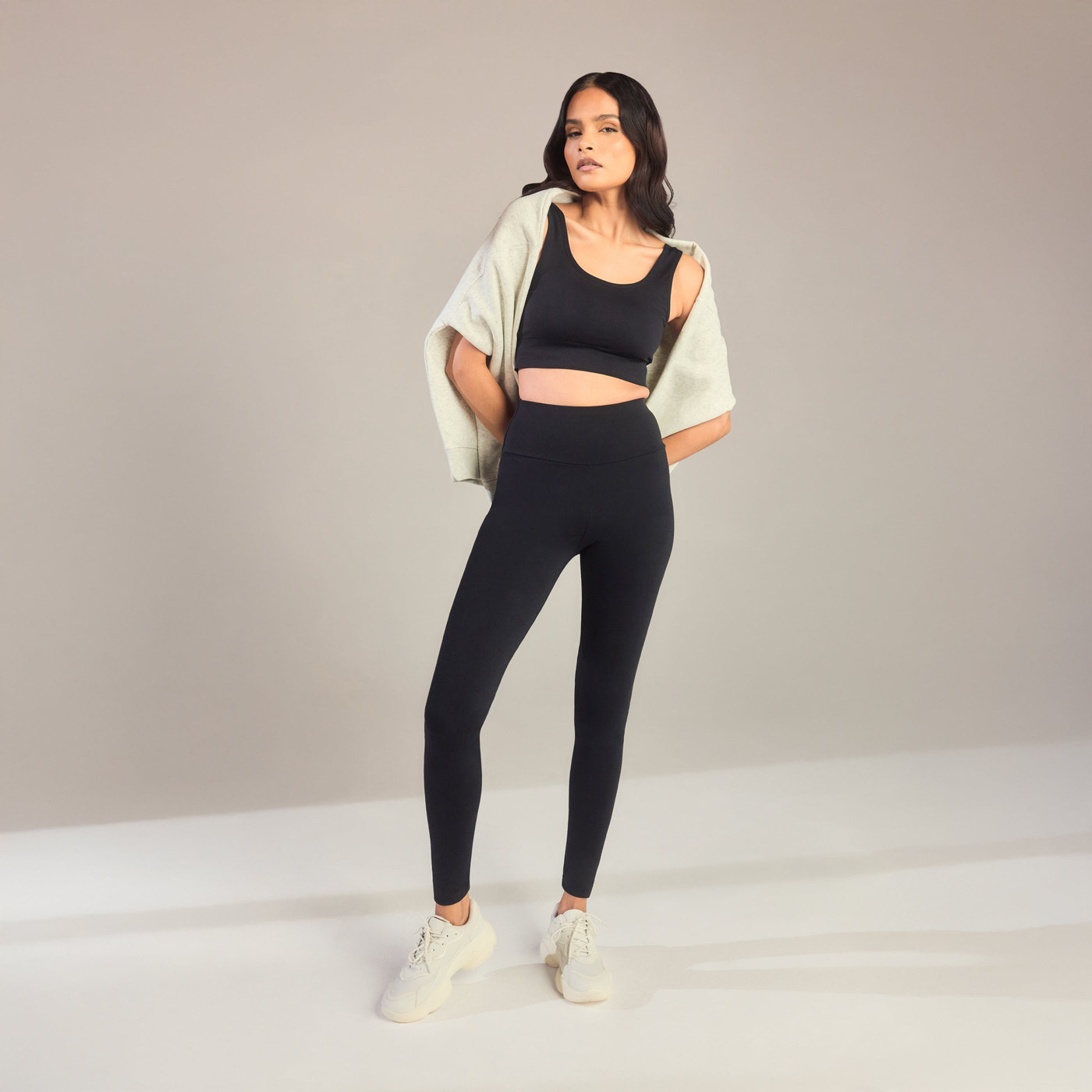 Alltägliche High-Waisted Leggings - Schwarz
