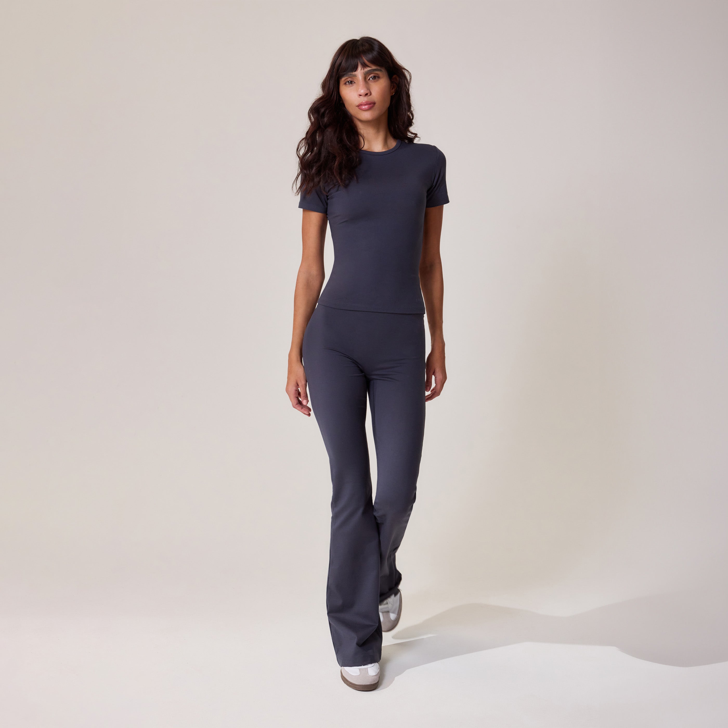 Ultimate Alltag-Flare-Leggings – Vintage Navy