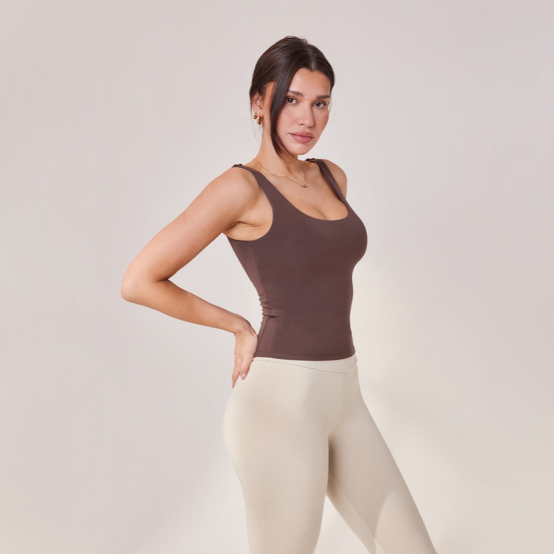 Leichtes Alltags-Tank-Top - Espressobraunes
