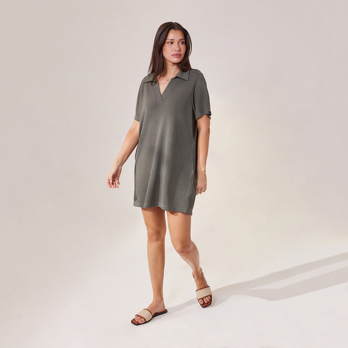 Leichtes Strickkleid mit Kragen - Schiefergrün