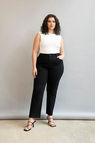 Straight-Fit Jeans Curvy - Black