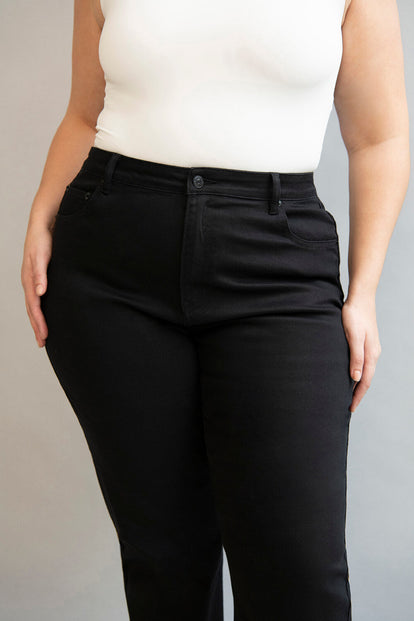 Straight-Fit Jeans Curvy - Black