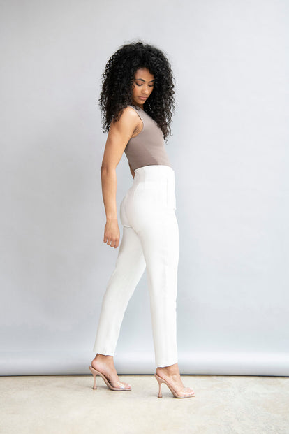 Zigarettenhose Curvy - Off White