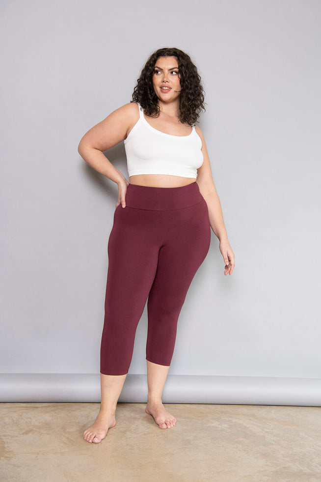 products/070_CROPPED_LIGHTWEIGHT_BURGUNDY_003_7dabac1e-f2d4-4326-ae49-60cfbea68071.jpg