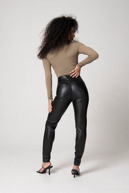 High Waisted Leggings In Lederoptik - Black